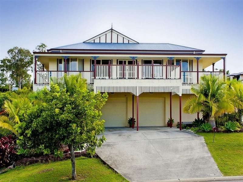 6 Duror Street, Pacific Pines QLD 4211