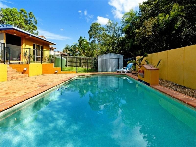 20 Cootharaba Drive, Helensvale QLD 4212