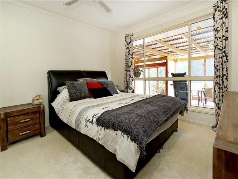 20 Cootharaba Drive, Helensvale QLD 4212