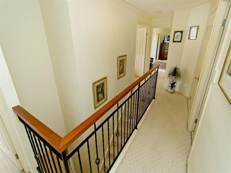 6 Joel Court, Helensvale QLD 4212