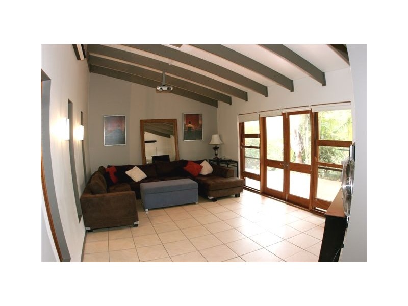 121 Glade Drive, Gaven QLD 4211