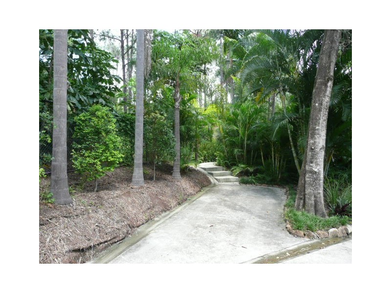 121 Glade Drive, Gaven QLD 4211