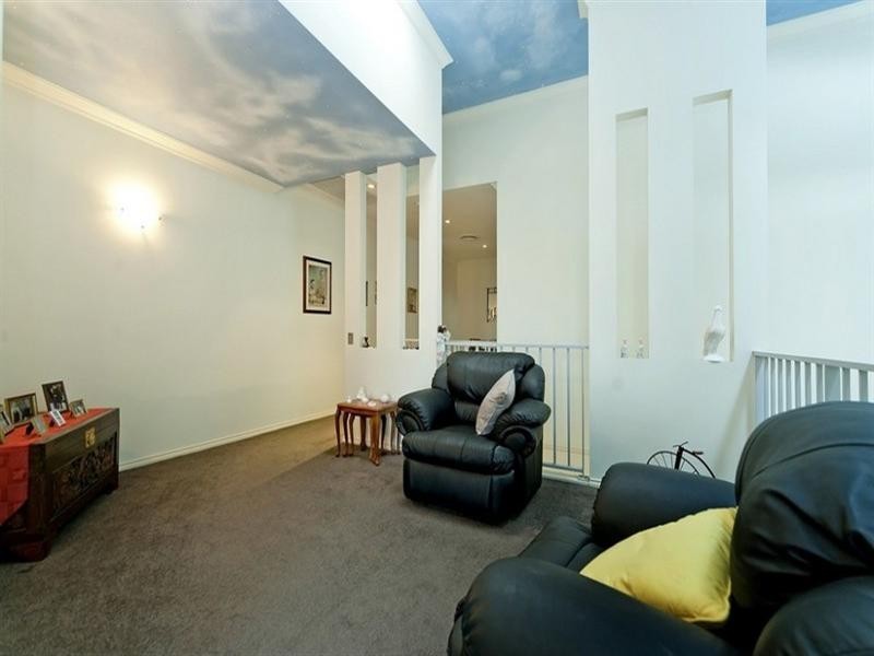 1 & 2/13 Pisa Court, Surfers Paradise QLD 4217