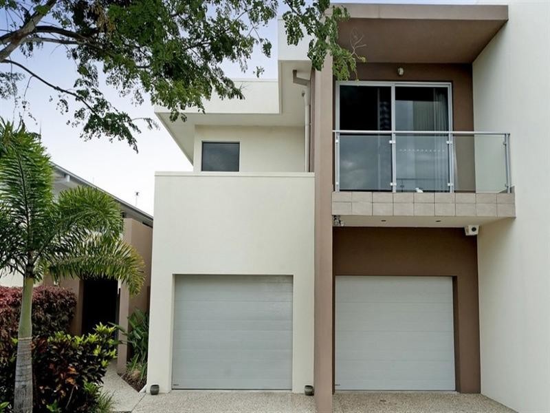 1 & 2/13 Pisa Court, Surfers Paradise QLD 4217