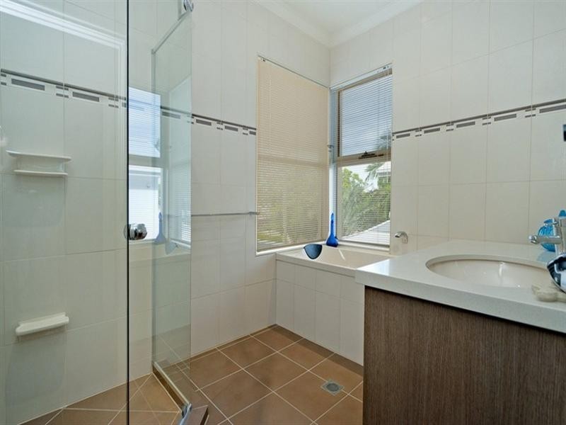 1 & 2/13 Pisa Court, Surfers Paradise QLD 4217