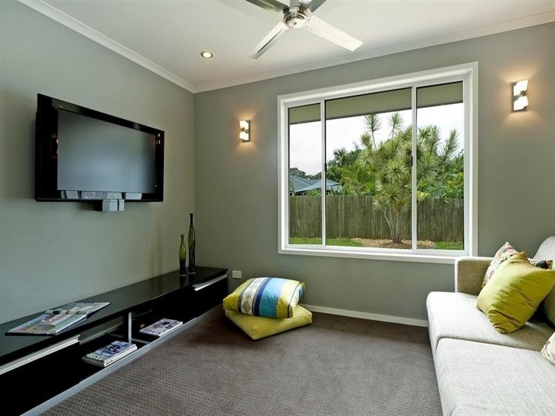 38 Riverdowns Crescent, Helensvale QLD 4212