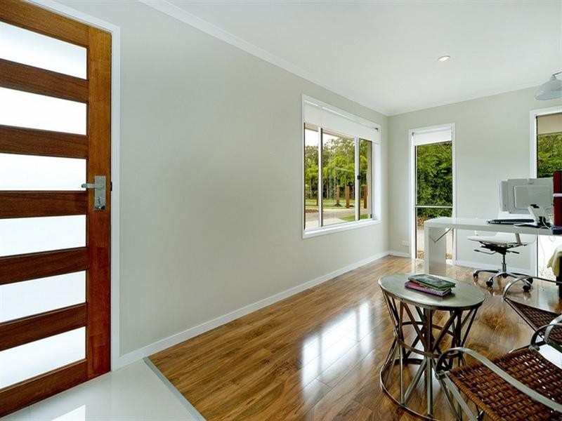 38 Riverdowns Crescent, Helensvale QLD 4212