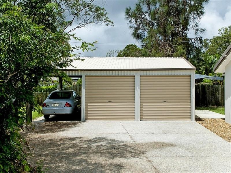 38 Riverdowns Crescent, Helensvale QLD 4212