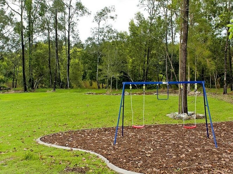 38 Riverdowns Crescent, Helensvale QLD 4212