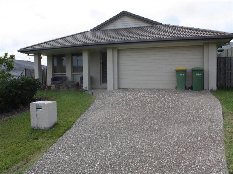 10 Buchanan Circuit, Oxenford QLD 4210