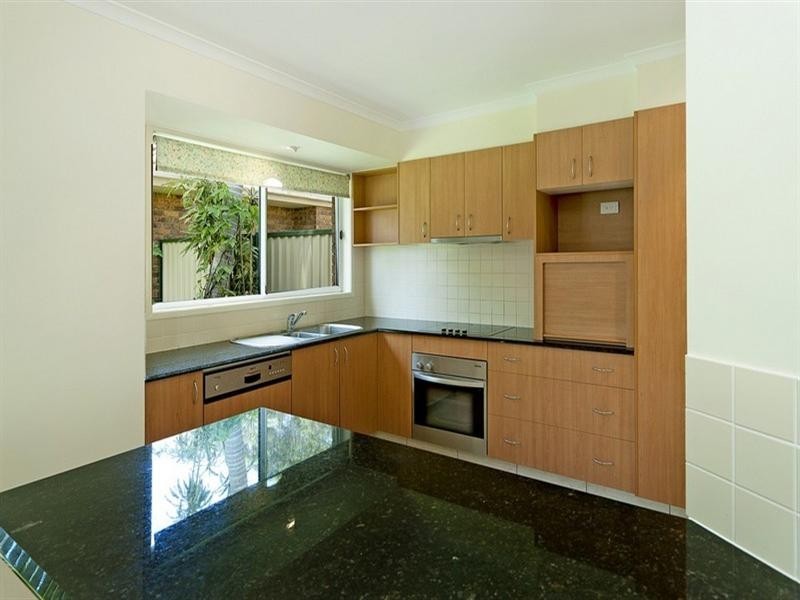 45 Kingaroy Avenue, Helensvale QLD 4212