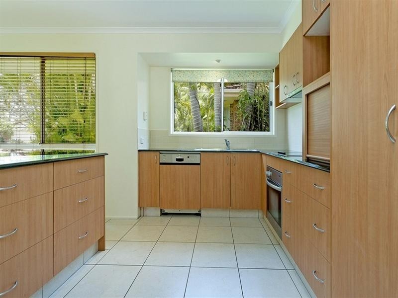 45 Kingaroy Avenue, Helensvale QLD 4212