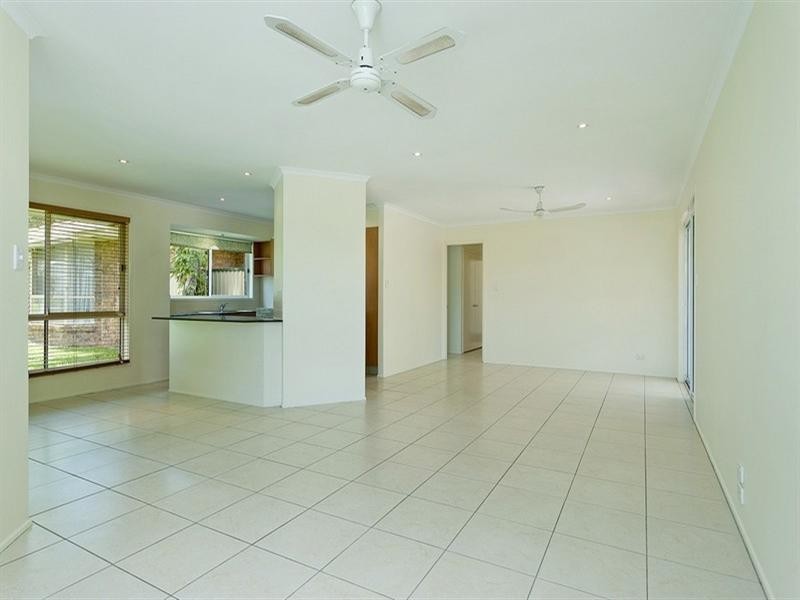 45 Kingaroy Avenue, Helensvale QLD 4212