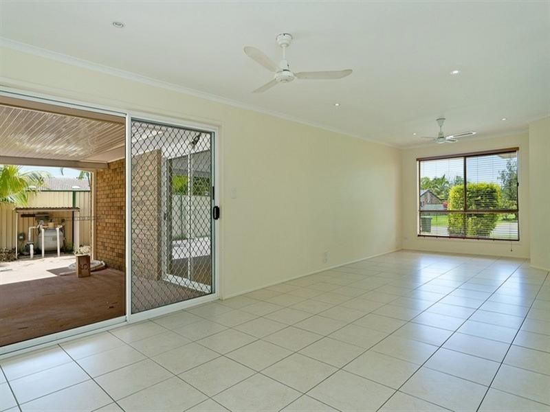 45 Kingaroy Avenue, Helensvale QLD 4212