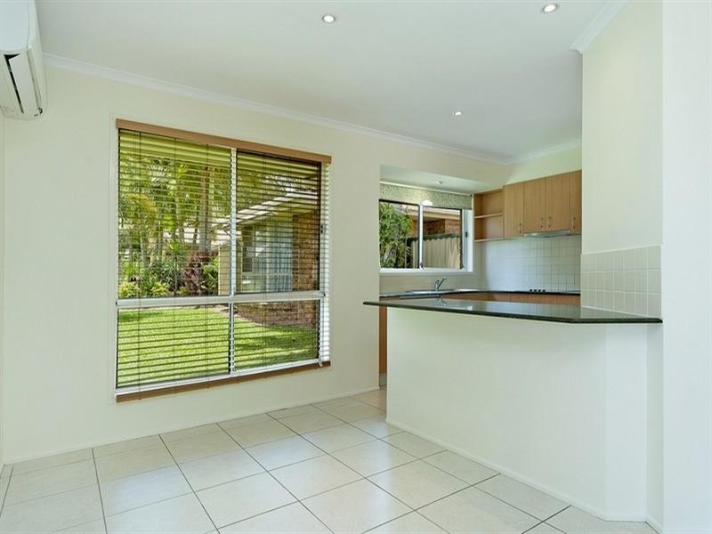 45 Kingaroy Avenue, Helensvale QLD 4212