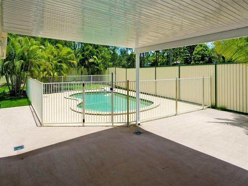 45 Kingaroy Avenue, Helensvale QLD 4212