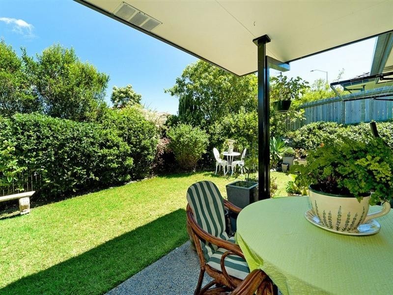 4/136 Pacific Pines Boulevard, Pacific Pines QLD 4211