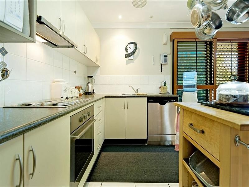 4/136 Pacific Pines Boulevard, Pacific Pines QLD 4211