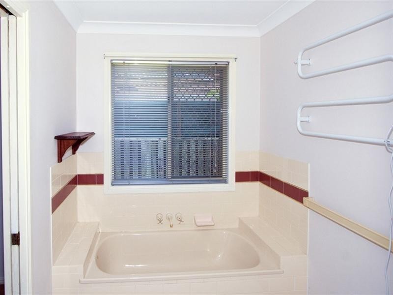 4 Beltana Way, Nerang QLD 4211