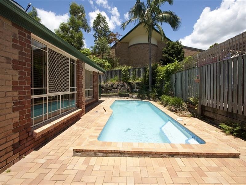 4 Beltana Way, Nerang QLD 4211