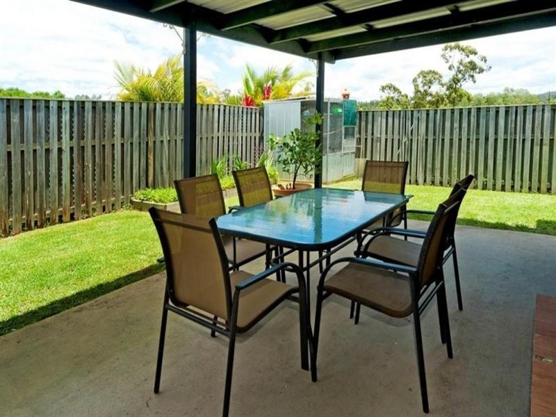 9 Govett Street, Pacific Pines QLD 4211