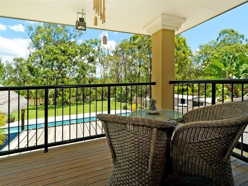 82 Rivertree Avenue, Helensvale QLD 4212