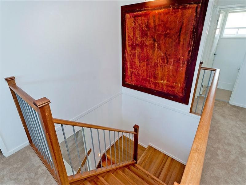 17 Golden Bear Drive, Arundel QLD 4214