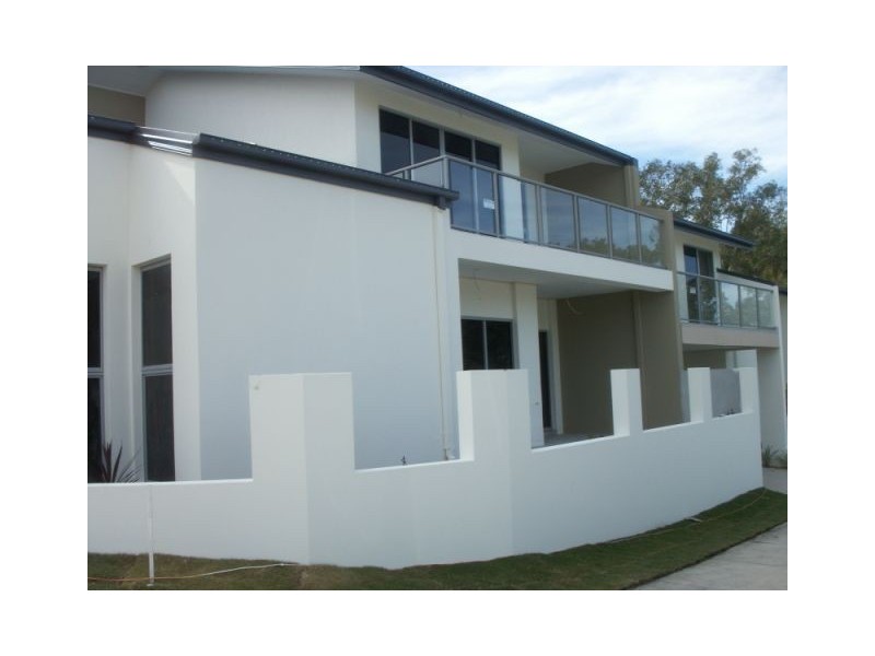 0 Moyenne Crescent, Varsity Lakes QLD 4227