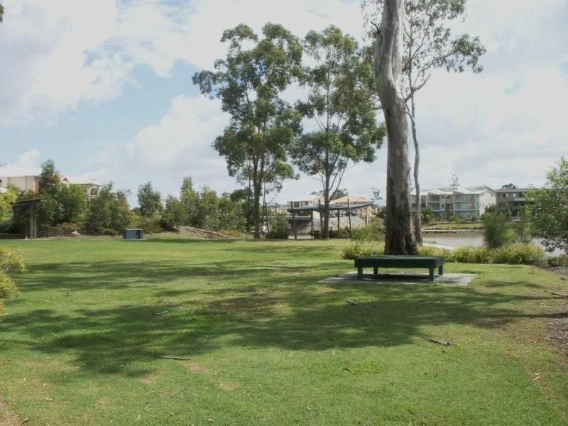 0 Moyenne Crescent, Varsity Lakes QLD 4227