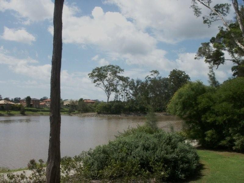 0 Moyenne Crescent, Varsity Lakes QLD 4227