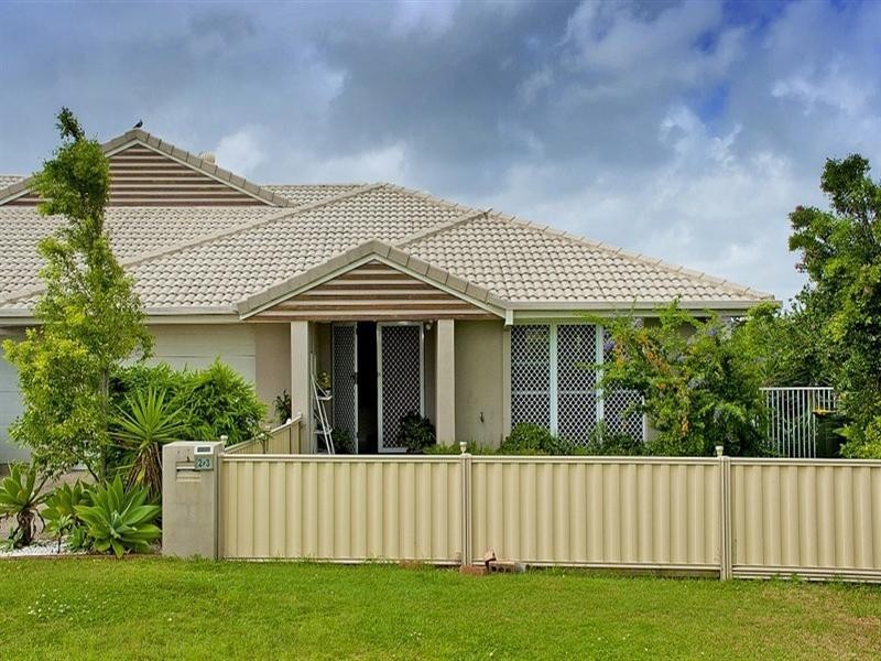 2/3 Whitely Court, Maudsland QLD 4210