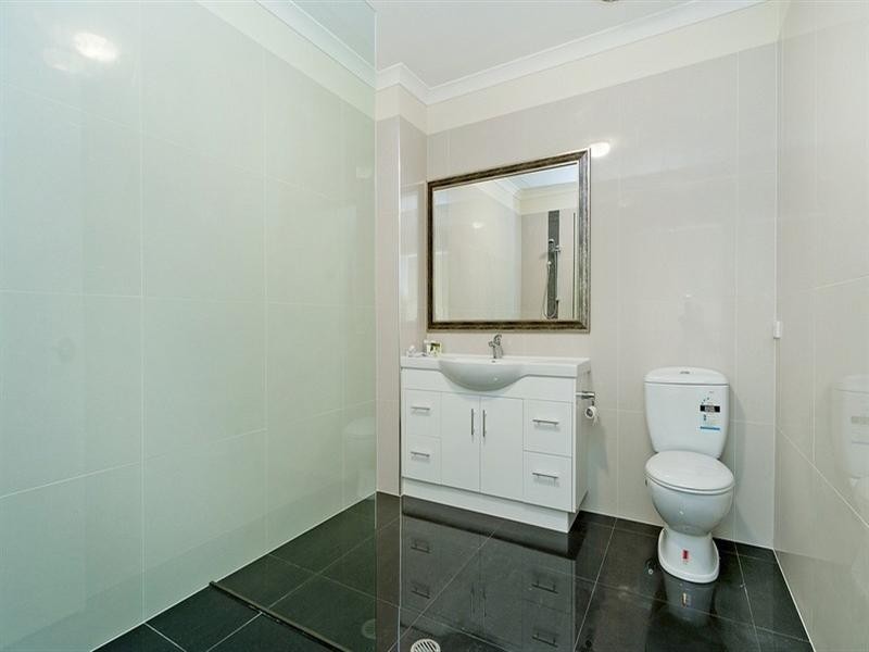 3/60 Caseys Road, Hope Island QLD 4212