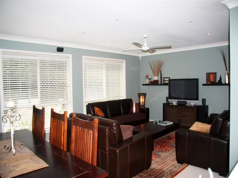 6 Lakewood Court, Parkwood QLD 4214