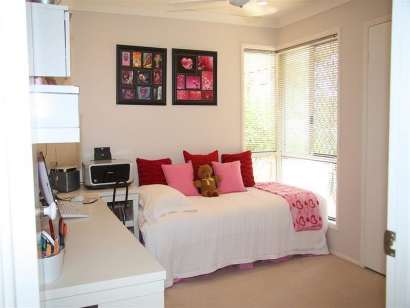 6 Lakewood Court, Parkwood QLD 4214