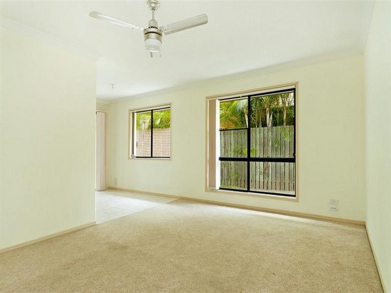 6 River Meadows Drive, Helensvale QLD 4212