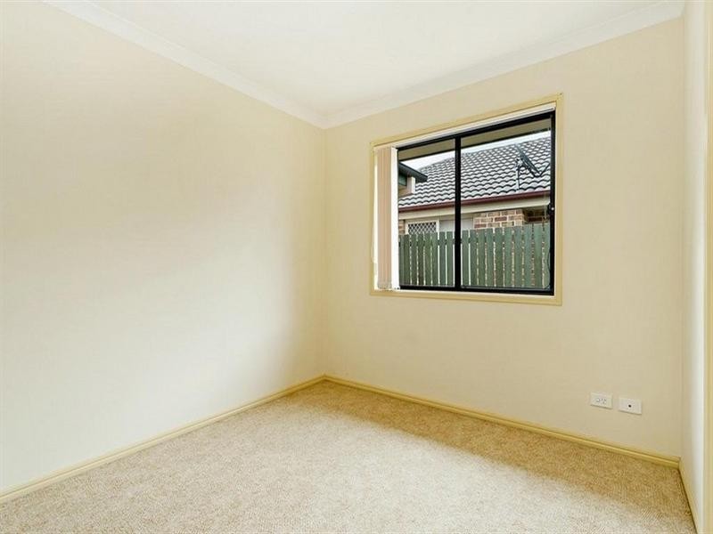 6 River Meadows Drive, Helensvale QLD 4212