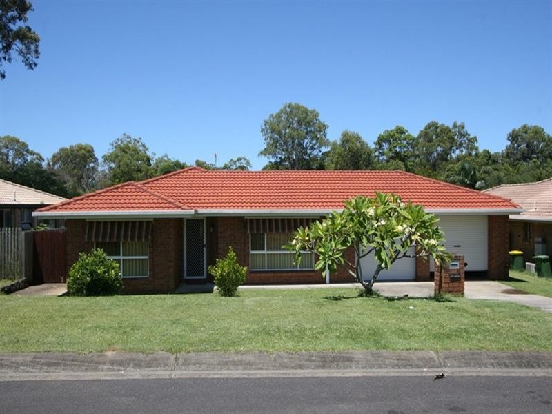238 Mildura Drive, Helensvale QLD 4212