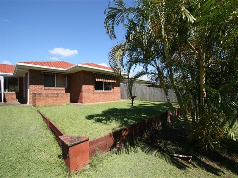 238 Mildura Drive, Helensvale QLD 4212