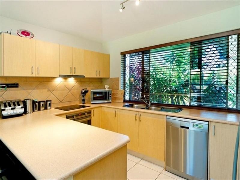 15 Riverbrooke Drive, Upper Coomera QLD 4209