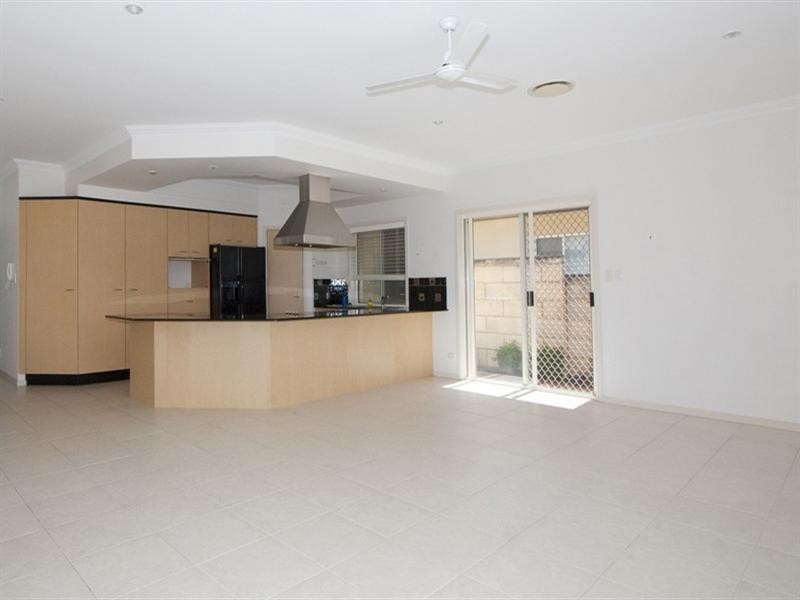 22 Parkwater Terrace, Helensvale QLD 4212