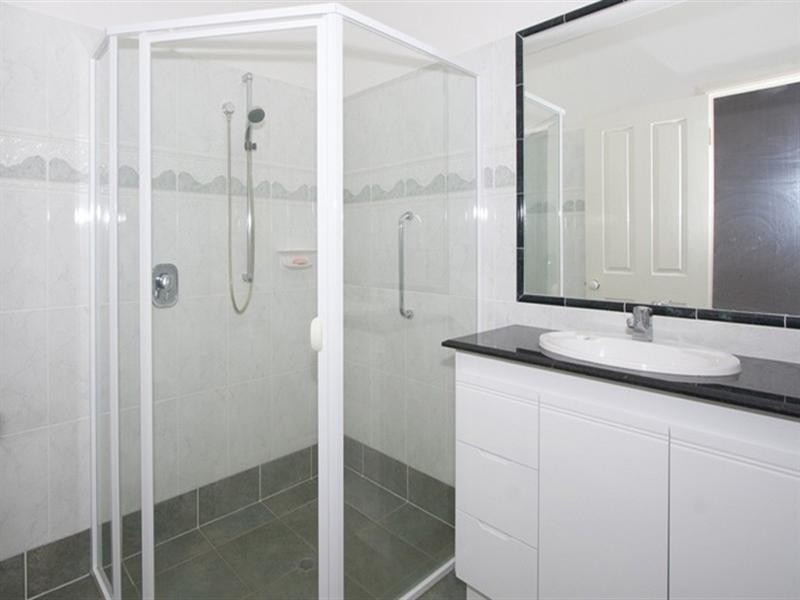 22 Parkwater Terrace, Helensvale QLD 4212