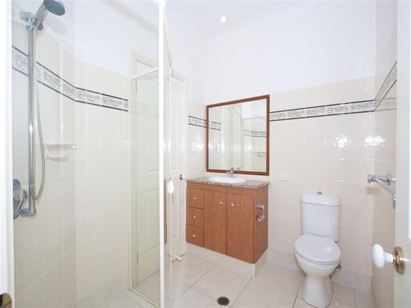 22 Parkwater Terrace, Helensvale QLD 4212