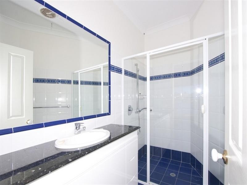 22 Parkwater Terrace, Helensvale QLD 4212