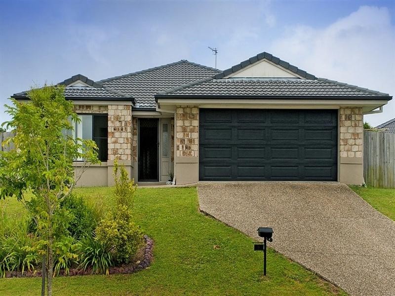 3 Bluefen Court, Upper Coomera QLD 4209