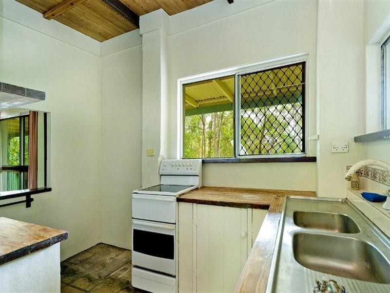 1684 Tamborine-Oxenford Road, Wongawallan QLD 4210