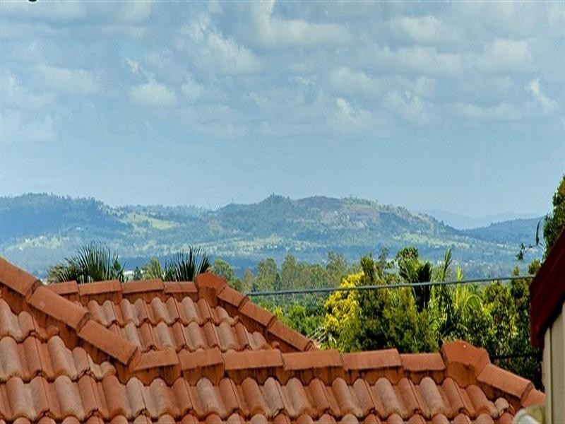 9 Sulzberger Court, Flinders View QLD 4305