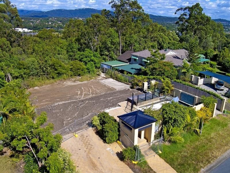 73 Tamworth Drive, Helensvale QLD 4212