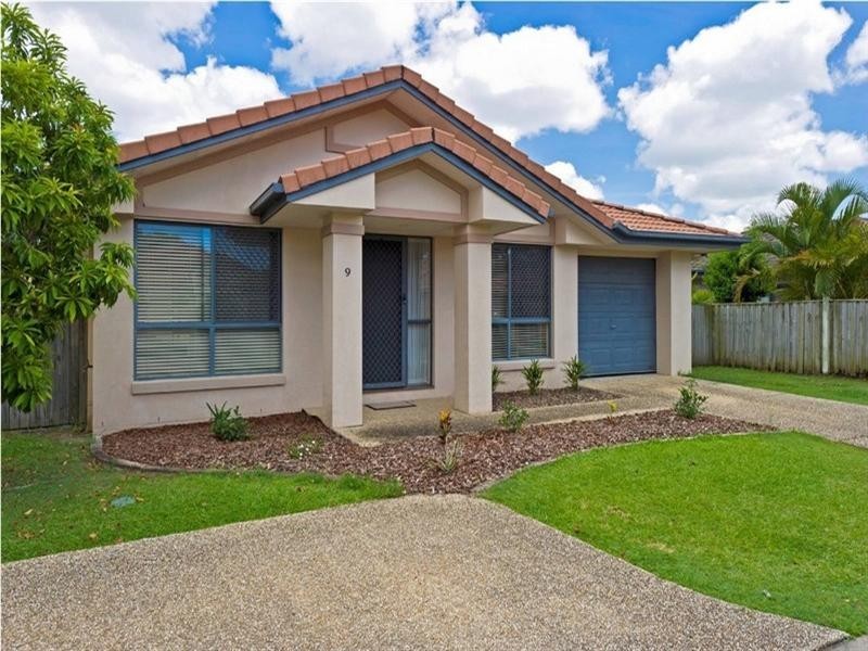 9/2 Anaheim Drive, Helensvale QLD 4212