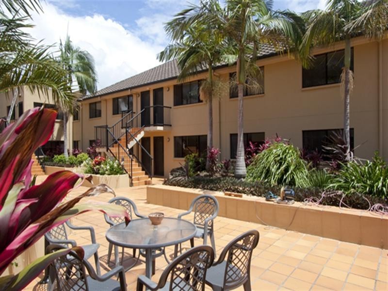 13/8 Tonga Place, Parkwood QLD 4214