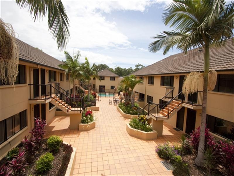 13/8 Tonga Place, Parkwood QLD 4214